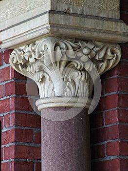 Detail Town Hall Columns