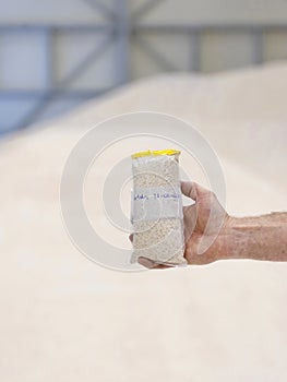 Material Sample Testing Container