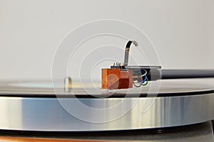 Detailed view of a hifi Turntable