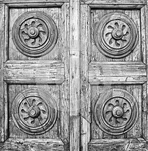 Details of an ancient Italian door.