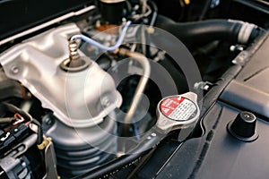 Details of car engine, car radiator cap