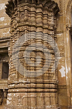 Details of carved pillar of outer wall of Jami Masjid , UNESCO protected Champaner - Pavagadh Archaeological Park, Gujarat, India