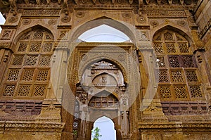 Details of carvings on the outer wall of Jami Masjid Mosque, UNESCO protected Champaner - Pavagadh Archaeological Park, Gujarat,