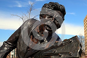 Check Berry sculpture in St Louis