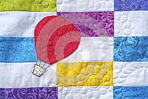 Details of Colorfull hot air balloon quilt