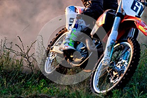 Details of debris in a motocross race