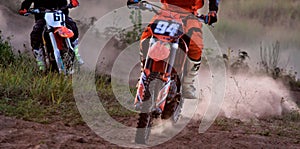 Details of debris in a motocross race