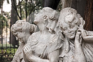 Details of the monument dedicated to the poet Gustavo Adolfo Becquer in Seville photo