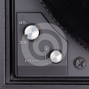 Details of an old pick-up player