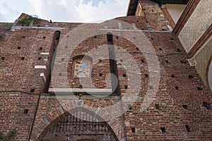 Details to the Sforzesco castle and its beautiful medieval walls