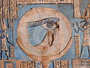 Horus. Detalle Ojo de Horus. Templo de Dendera .Egipto. photo