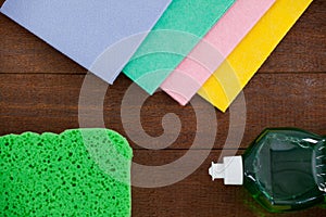 Detergent spray bottle and various cleaning pad