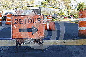 Detour sign in roadway photo