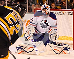 Devan Dubnyk, Edmonton Oilers