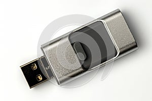 device for transferring data from iphone to computer