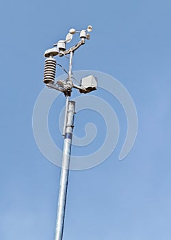 Devices meteorological station