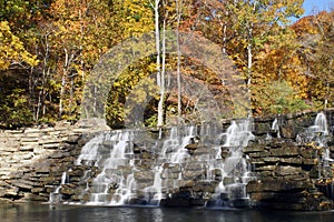 Devil's Den Waterfall