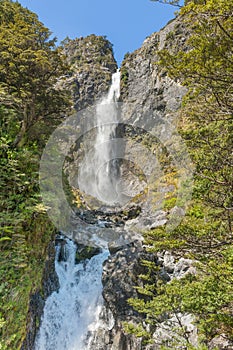 Devil's Punchbowl Falls