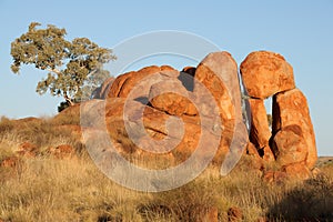 Devils marbles
