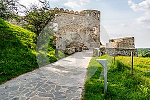 Hrad Devín Slovensko 02