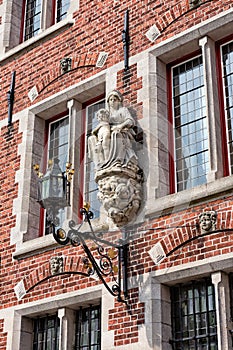 Devotion in medieval Bruges