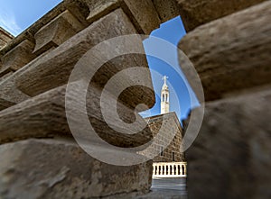 Deyrulzafaran Monastery, with its domes, arched columns, wooden handicrafts, interior and exterior stone embroidery, was the relig