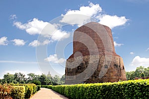 Dhamekh Stupa in Sarnath, Varanasi, India. The place where Buddha edify