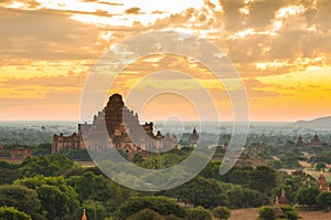 Dhammayangyi temple at sunrise, The biggest Temple in Bagan