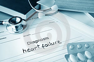 Diagnostic form with diagnosis heart failure.