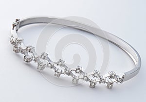 Diamond bangle