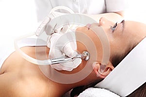 Diamond microdermabrasion