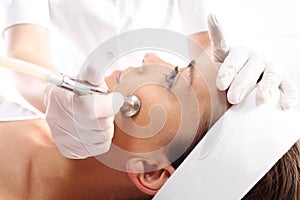 Diamond microdermabrasion