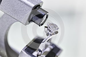 Diamond microscope