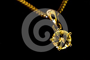 Diamante pendente 