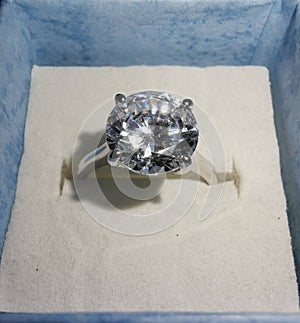 Diamond ring
