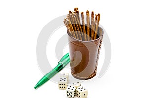 Dice cup with saltsticks