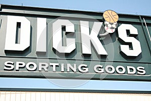 Dick's sporting goods