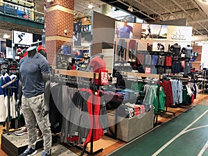 Dick`s Sporting Goods