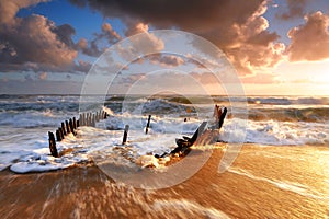 Dicky Wreck at sunrise