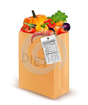 Diet paper bag with vegetables and a nutritional label.