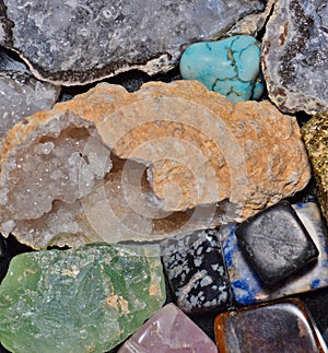 Different gemstones arranged on a table.