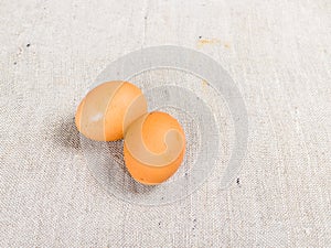 Different-sized eggs