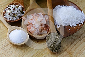 Different types of salt