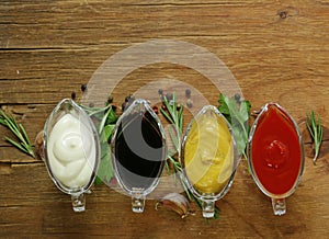 Different types of sauces in gravies