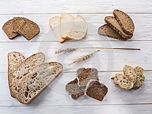 Different types of  sliced bread