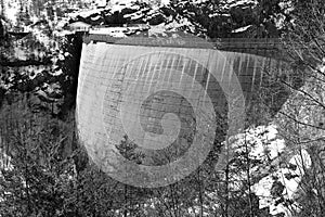 Diga del Vajont in mountain