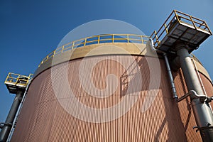 Digestion tank in a sewage treatment plant