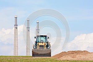 Digger and chimneys (horizontal)