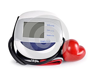 Digital blood pressure monitor with heart