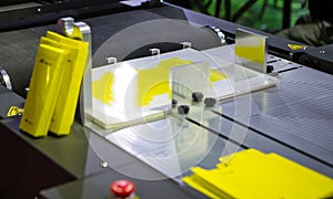 Digital cutting machine cutting packaging